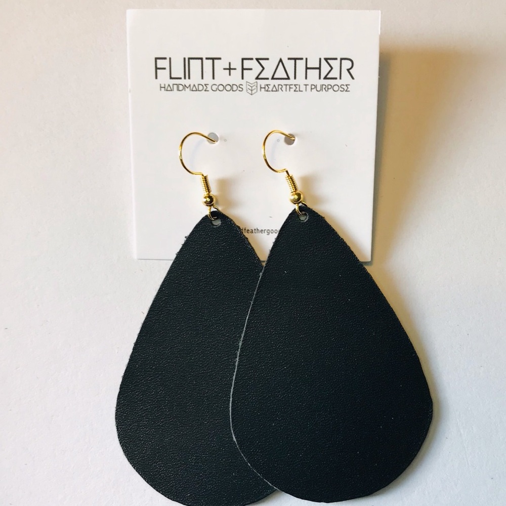 3pk of Black Genuine Leather Teardrop Earrings